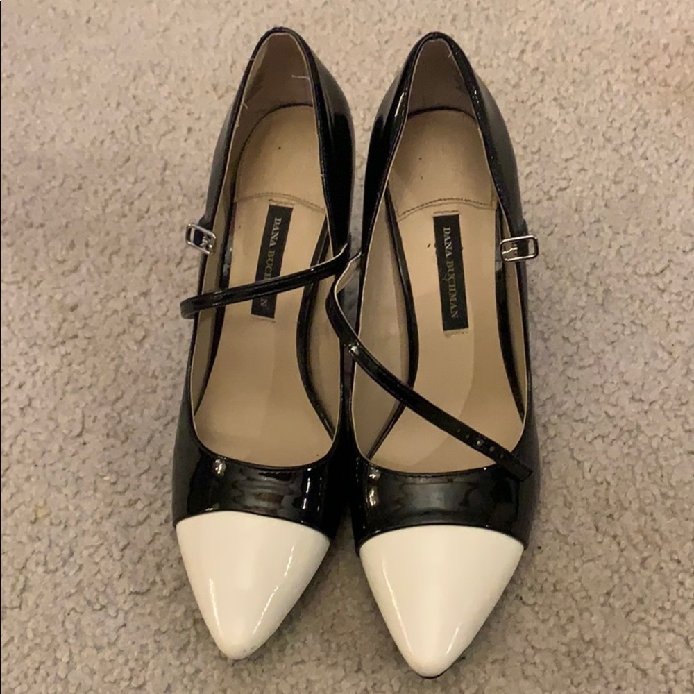 Dana Buchman Black and White Heels